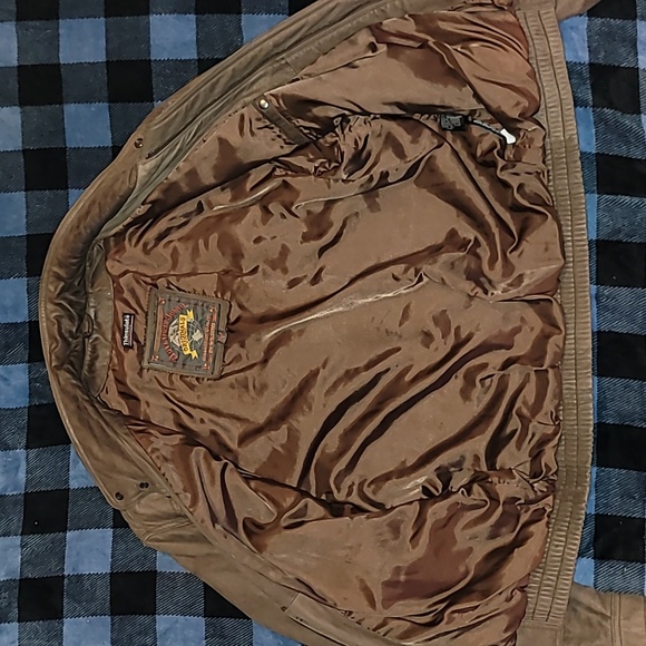 Vintage. Buttery Leather Bomber jacket. Adventure Bound By Wilson's leather. LT - Picture 10 of 16